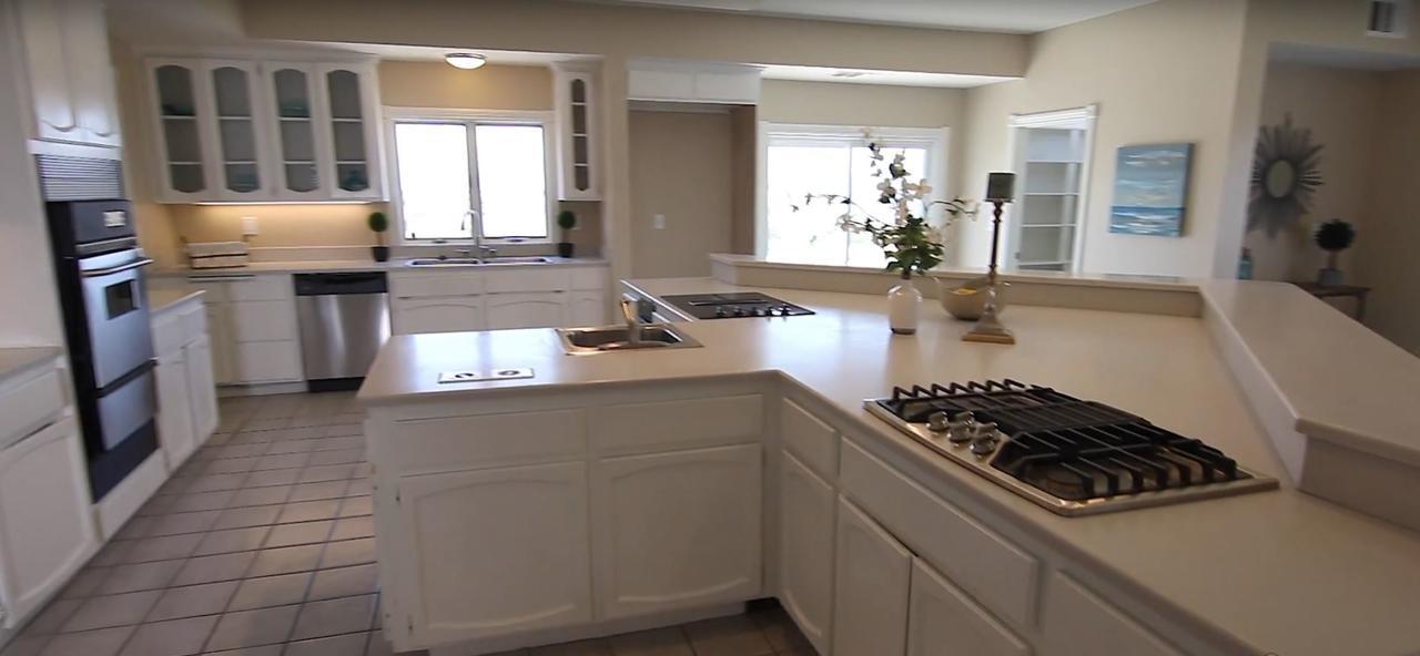 Mansion On The Hill Let 4 Rooms, 5Th Cost Extra Sage 외부 사진